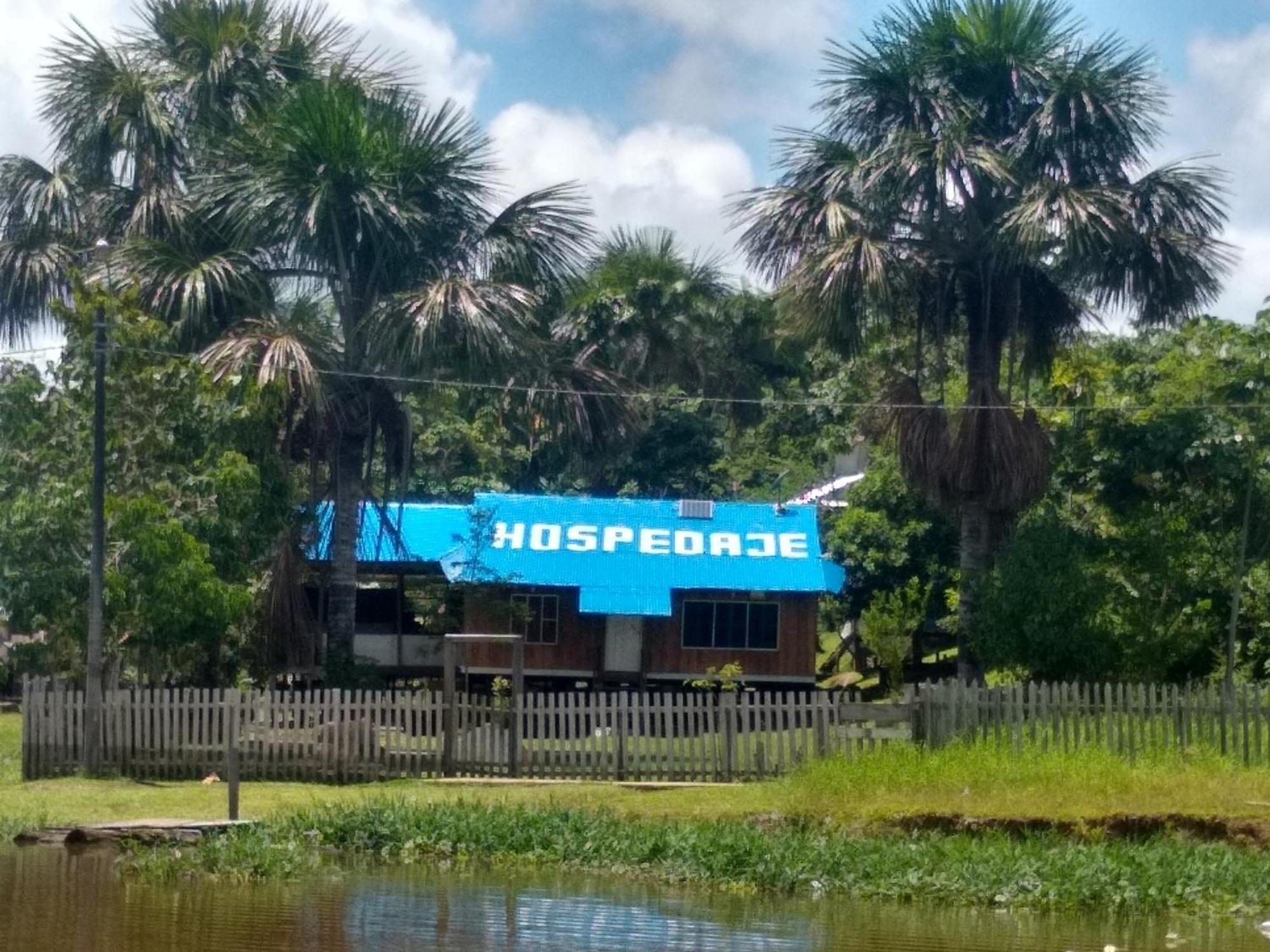 Hotel Hospedaje Las Brisas Iquitos Exterior foto